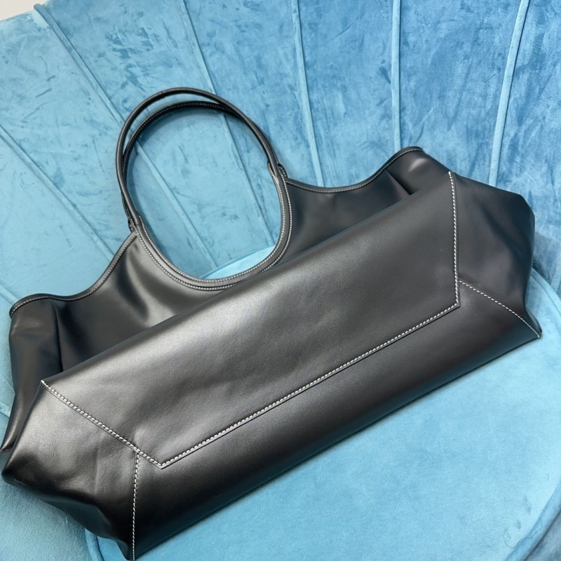 Miu Miu Tote Bags